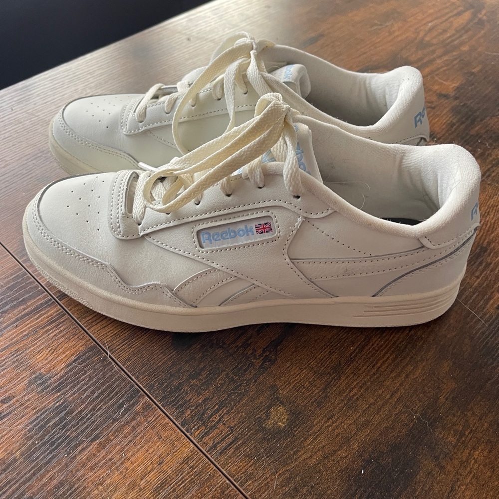 Reebok Cream Athletic Shoes